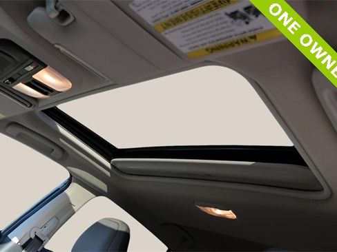 Used 2024 Subaru Crosstrek 2.0i Premium image 9