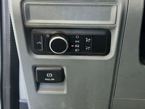 Used 2021 Ford F150 XL w/ Trailer Tow Package image 10