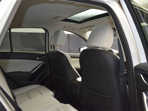 Used 2016 MAZDA CX-5 Grand Touring image 11