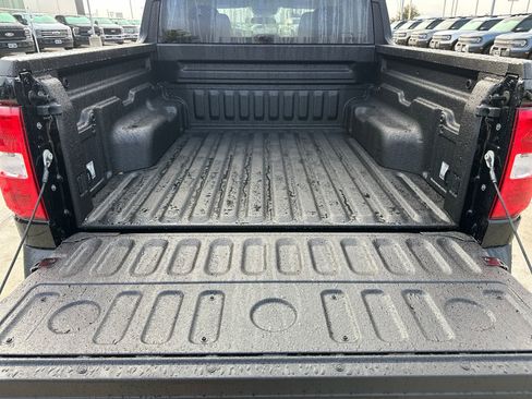 New 2025 Ford Maverick XL image 21