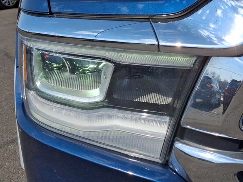 Used 2020 RAM 1500 Laramie image 9