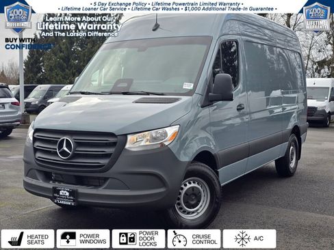 New 2025 Mercedes-Benz Sprinter 2500 image 1