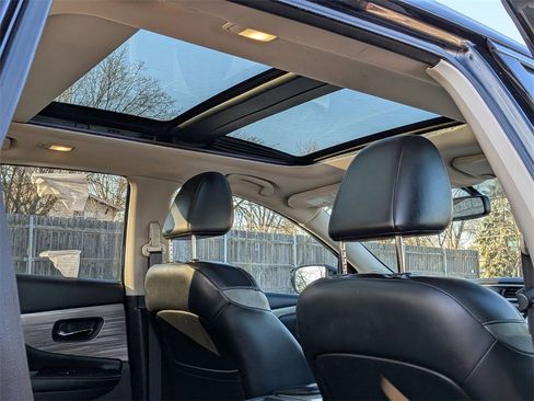 Used 2015 Nissan Murano SL w/ SL Technology Package image 22