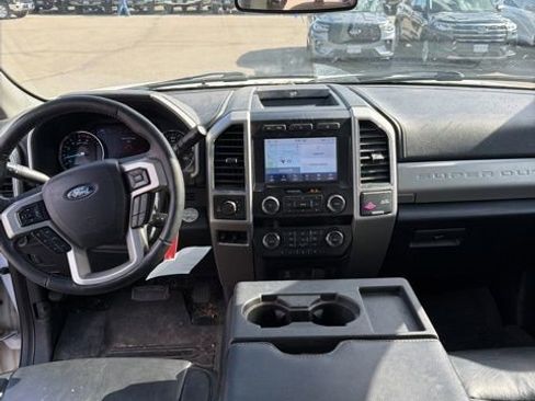 Used 2020 Ford F350 Lariat AWD/4WD image 10