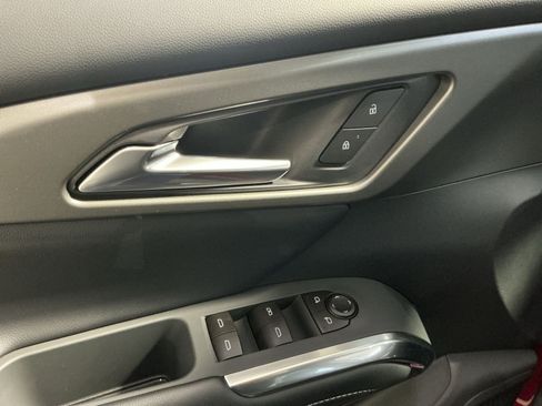 New 2026 Chevrolet Traverse LT AWD/4WD image 16