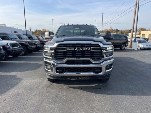 New 2026 RAM 2500 Tradesman AWD/4WD image 3