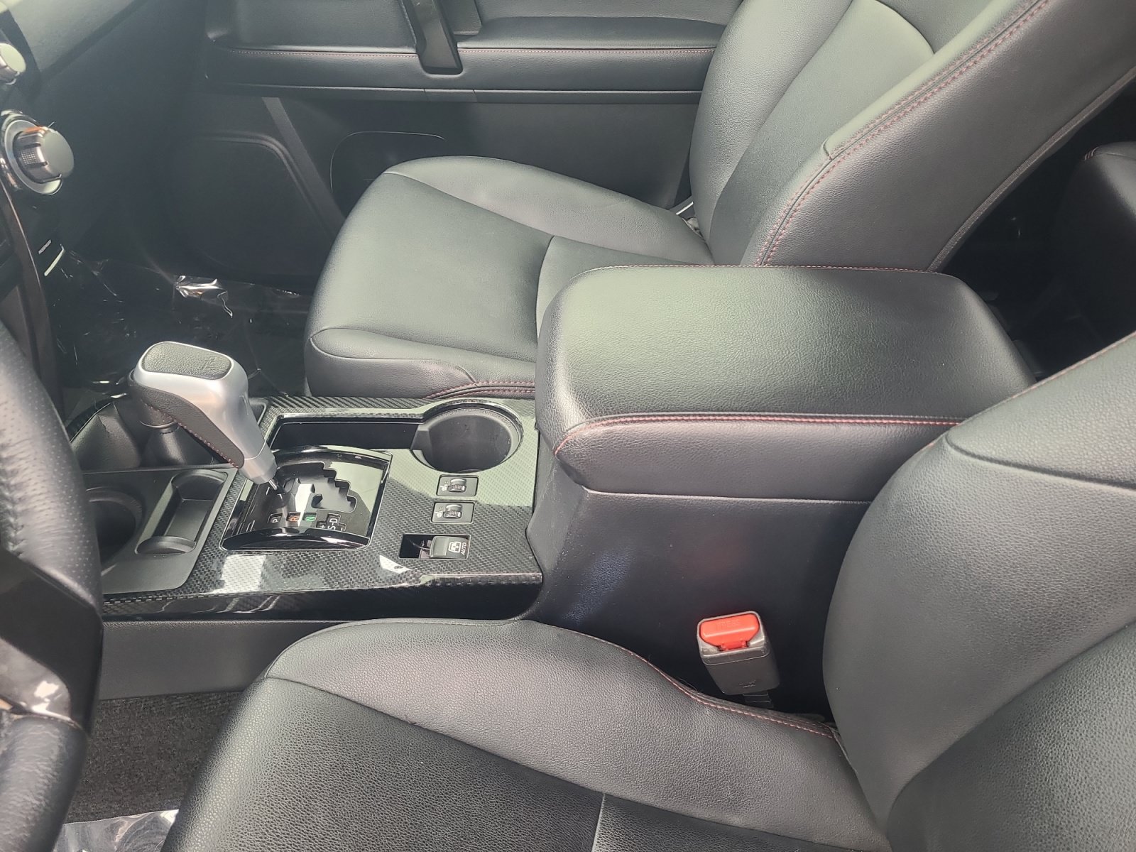 Used 2021 Toyota 4Runner TRD Off-Road Premium w/ Moonroof Package AWD/4WD image 15