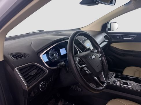 Used 2019 Ford Edge SEL w/ Equipment Group 201A image 23
