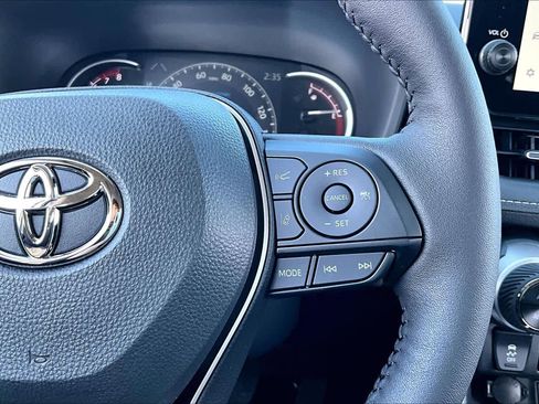 Certified 2025 Toyota RAV4 XLE Premium image 22