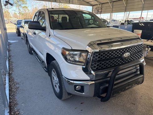 Used 2019 Toyota Tundra SR5 image 2