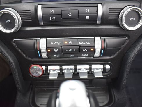 Used 2021 Ford Mustang Convertible w/ Equipment Group 101A RWD image 18