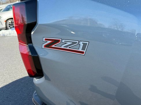 Certified 2023 Chevrolet Colorado Z71 w/ Z71 Convenience Package 2 image 9