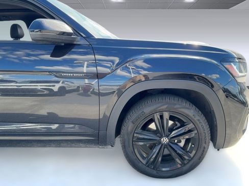 Used 2023 Volkswagen Atlas Cross Sport SEL R-Line image 12