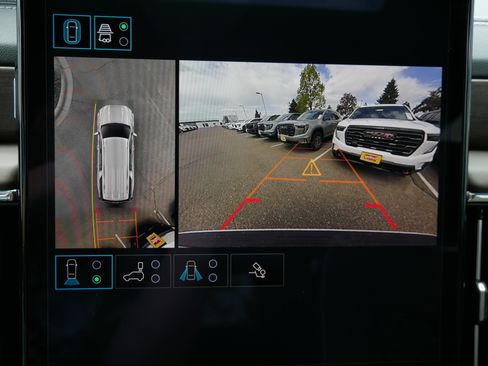 New 2026 GMC Yukon XL Denali Ultimate AWD/4WD image 10