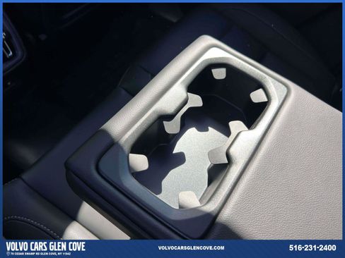 Certified 2025 Volvo XC40 B5 Plus w/ Climate Package image 12