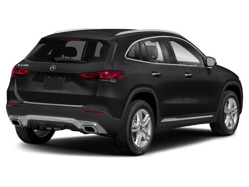 Used 2023 Mercedes-Benz GLA 250 image 2