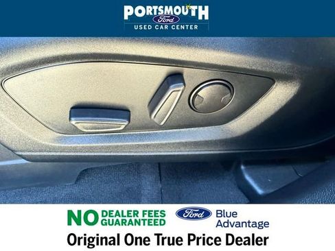Used 2022 Ford Explorer Limited w/ Equipment Group 301A image 25