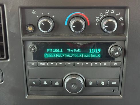 Used 2025 Chevrolet Express 2500 Extended w/ Driver Convenience Package image 19