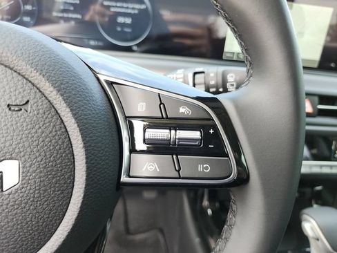 New 2026 Kia Seltos EX FWD image 31