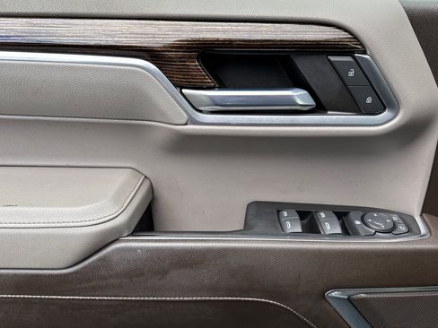 Used 2023 GMC Sierra 1500 SLE image 11