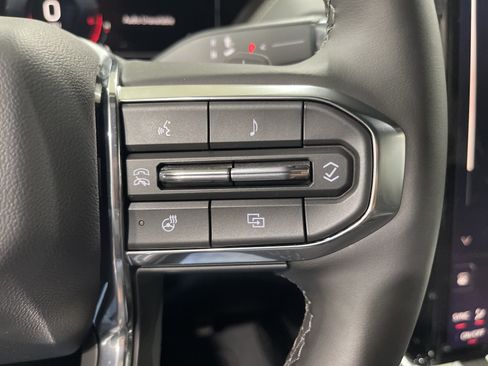 New 2026 GMC Yukon XL Elevation AWD/4WD image 27
