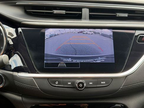 Used 2023 Buick Encore GX Preferred w/ Cold Weather Comfort Package AWD/4WD image 2