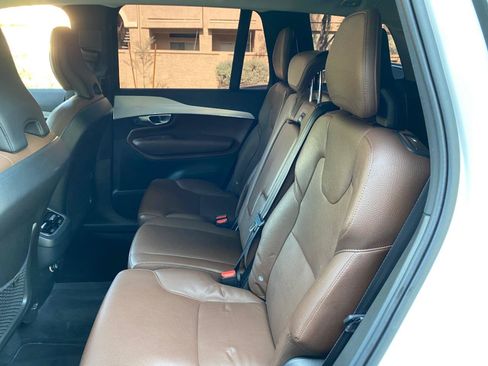 Used 2019 Volvo XC90 T5 Momentum AWD/4WD image 33