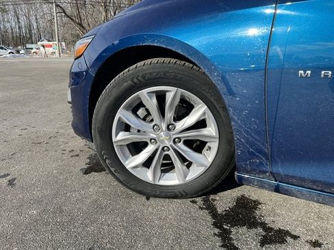 Used 2019 Chevrolet Malibu LT w/ Driver Confidence Package II image 12