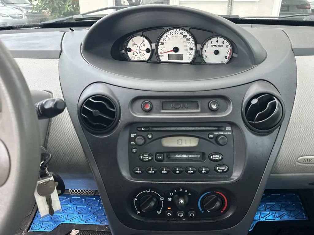 Used 2003 Saturn ION Level 2 w/ Convenience Pkg FWD image 14