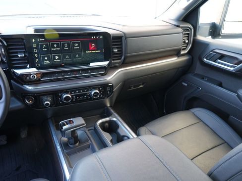 Used 2023 GMC Sierra 1500 SLT w/ SLT Premium Package image 24