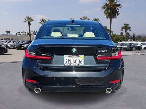 Certified 2024 BMW 330i Sedan w/ Convenience Package image 6