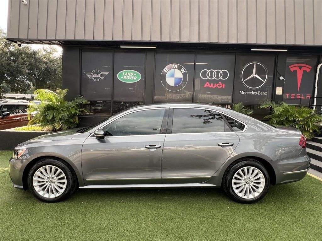 Used 2017 Volkswagen Passat 1.8T SE w/ SE Lighting Package FWD image 7