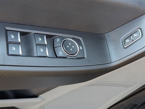 Used 2024 Ford F250 XL w/ XL Chrome Package image 14