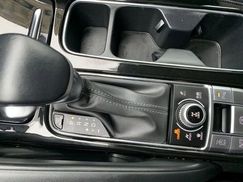 Used 2023 Kia Telluride S image 25