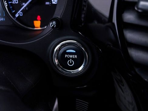 Used 2018 Mitsubishi Outlander GT image 17