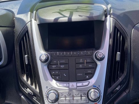 Used 2015 Chevrolet Equinox LT w/ Driver Convenience Package image 10