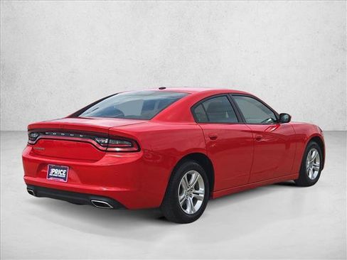 Used 2022 Dodge Charger SXT image 5