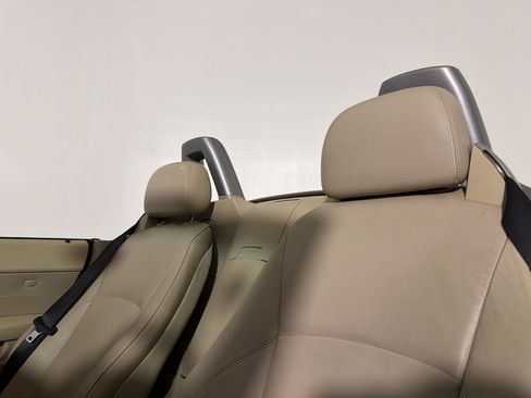 Used 2003 BMW Z4 3.0i RWD image 18