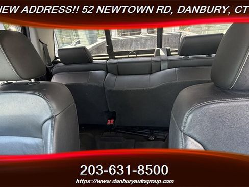 Used 2018 Chevrolet Silverado 1500 LTZ AWD/4WD image 16