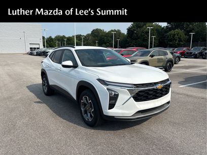 Used 2025 Chevrolet Trax LT w/ LT Convenience Package