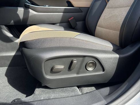 New 2026 Chevrolet Equinox ACTIV AWD/4WD image 14