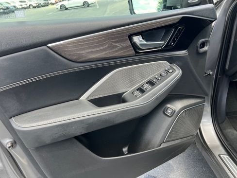 Used 2023 Acura MDX SH-AWD w/ Advance Package image 36