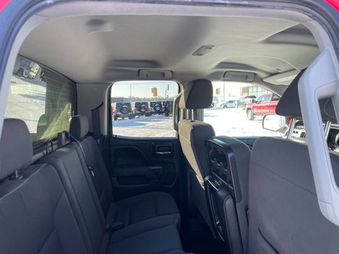 Used 2019 GMC Sierra 1500 SLE w/ SLE Value Package image 26