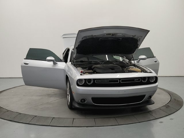 Used 2022 Dodge Challenger GT AWD/4WD image 11