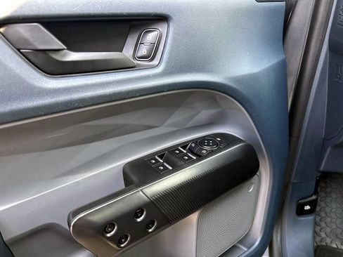 Used 2022 Ford Maverick XL FWD image 12