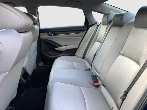 Used 2019 Honda Accord LX image 36