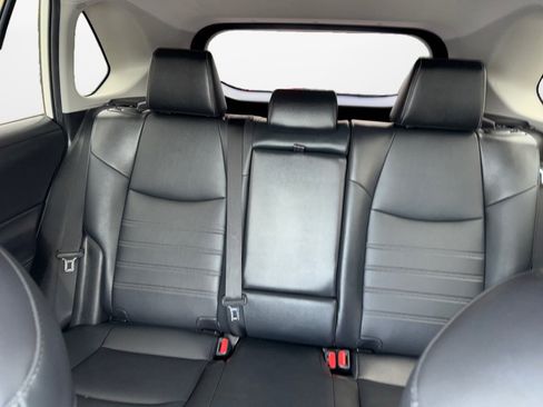 Used 2021 Toyota RAV4 XLE Premium AWD/4WD image 12