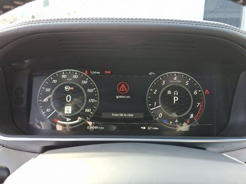 Used 2022 Land Rover Range Rover Sport SVR Carbon Edition image 23