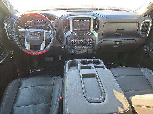 Used 2022 GMC Sierra 2500 SLT w/ X31 Off-Road Package image 9