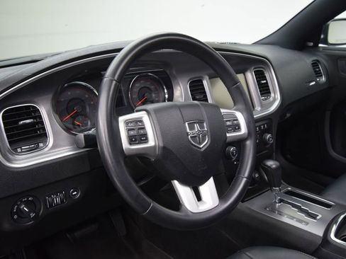 Used 2013 Dodge Charger R/T image 13
